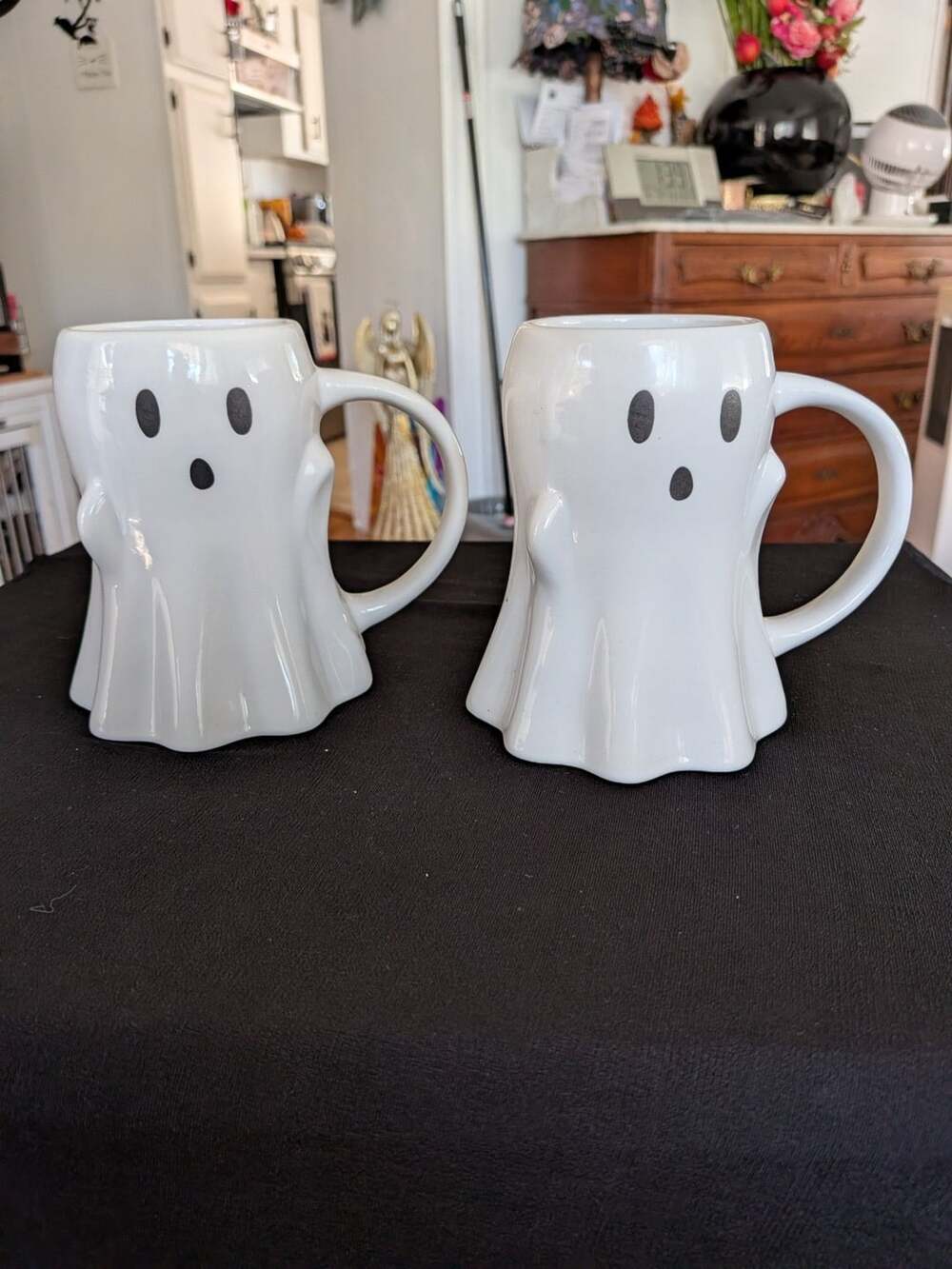 Hyde and EEK! Boutique Figural Ghost Mug Stoneware Set of 2